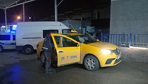 Bıçaklayıp aracını kaçırdılar!