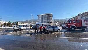 Devrek'te trafik kazası: 3 kişi yaralandı 