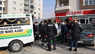 Üç çocuk babası evinde canına kıydı