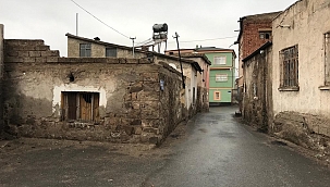 Evde doğum annenin bebeği öldü