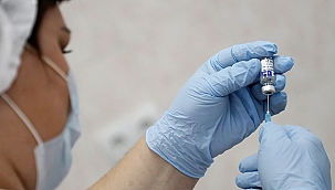 Hollanda'da hükümete aşı baskısı 