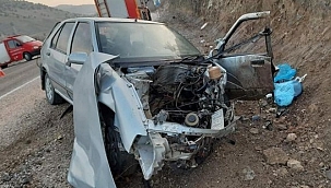 Kayalığa çarpan otomobilde 1 kişi öldü