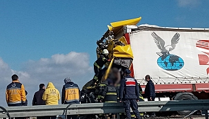 Konya'da iki tır çarpıştı: 1 ölü 