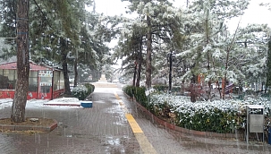 Konya'da kar yağışı sevinci 