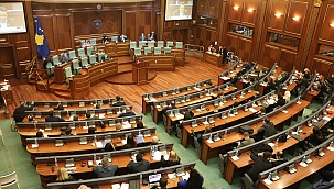 Kosova meclisinden teskereye onay!