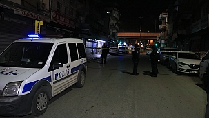 Molotof attığı sırada bekçilere yakalandı 