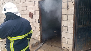 Odunlukta yangın çıktı 