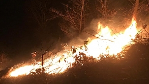 Örtü yangınını mahalleli söndürdü 