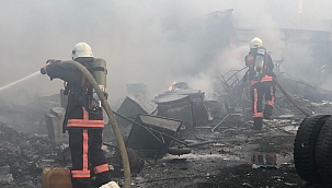 Sanayi sitesinde yangın 