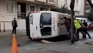 Servis minibüsü devrildi: 1 yaralı 