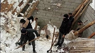 Tavan çöktü hayvanlar telef oldu