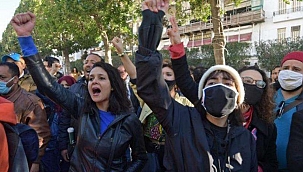 Tunus'a protestolar şiddetlendi 