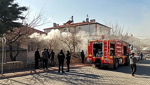 Yangında hayatını kaybetti