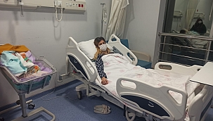 Yeni yılın ilk bebeği dünyaya geldi!