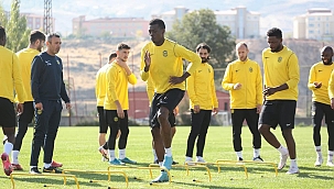 YMS'de iki futbolcuya teklif! 