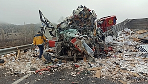 Yozgat'ta trafik kazası: 3 ölü 