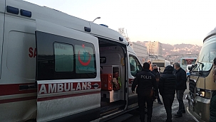 Dolmuş durağında darp edildi! 