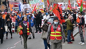 Fransa'da işten çıkarma protestosu