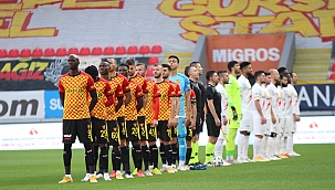 Göztepe: 1 - Yeni Malatyaspor: 1 (İlk Yarı) 