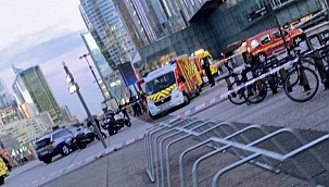 Kamyonetle kalabalığa daldı: 1 ölü 