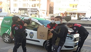 Kanadı kırık Serçe'ye polis şefkati!