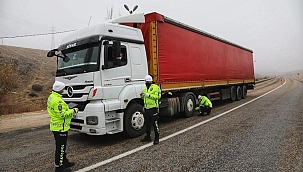 Kurallara uymayan 231 sürücüye ceza 