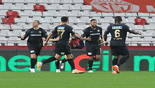 Malatya Antalya'dan puanla dönüyor