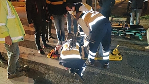 Minibüsün çarptığı genç yaralandı 