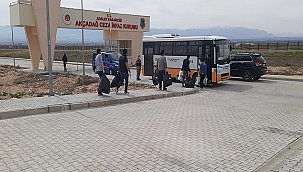 Tutuklular birbirlerini darp etti! 