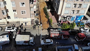 Ümraniye'de bir işçi toprak altında kaldı 