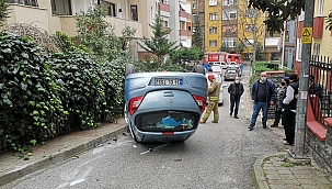 Üsküdar'da araç takla attı: 1 yaralı
