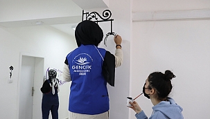 Yeni binanın resimleri gençlerden