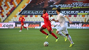 Yeni Malatyaspor sahasında dağıldı! 