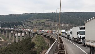 Zincirleme trafik kazası: 1 yaralı