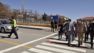 Arguvan'da Trafik Haftası etkinliği 