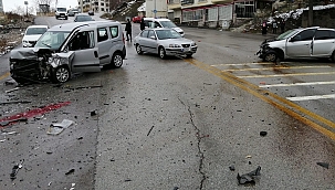 Başkent'te trafik kazası: 2 yaralı 