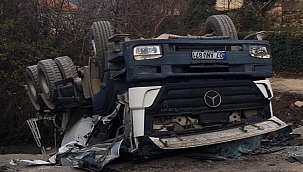 Beton mikseri devrildi: 1 ölü