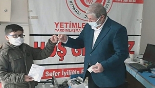 Bulduğu 20 lirayı yetimlere bağışladı 