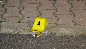 Evsiz gence silahlı saldırı: 1 yaralı