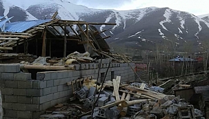 Fırtına maddi hasara yol açtı 