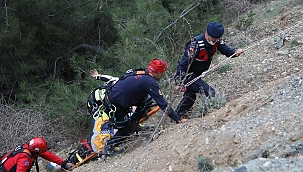 Mersin'de feci kaza: 1 ölü 4 yaralı