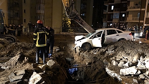 Otomobil çukura uçtu: 1 ölü!