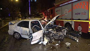 Otomobil duvara çarptı: 1 yaralı!