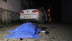 Otomobil ile motosiklet çarpıştı: 1 ölü