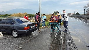 Otomobil kamyonete çarptı: 1 yaralı