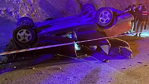 Otomobil takla attı: 1 ölü 1 yaralı