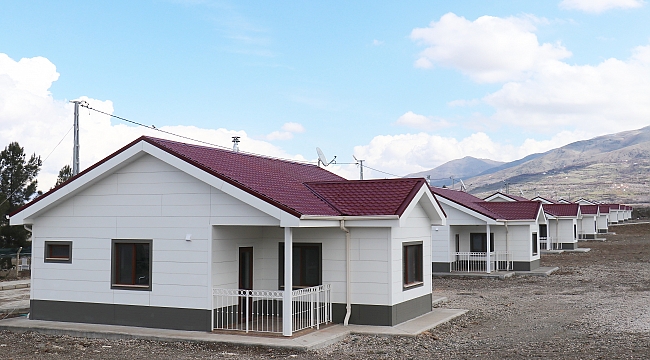 Kale'deki köy evlerinde sona gelindi