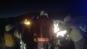 Trafik kazasında baba oğul yaralandı