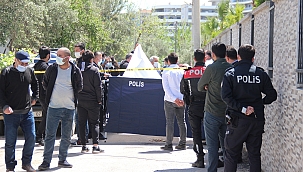 Ağabeyini tüfekle vurarak öldürdü