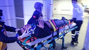 Aşırı hızla kaza yaparak yaralandı